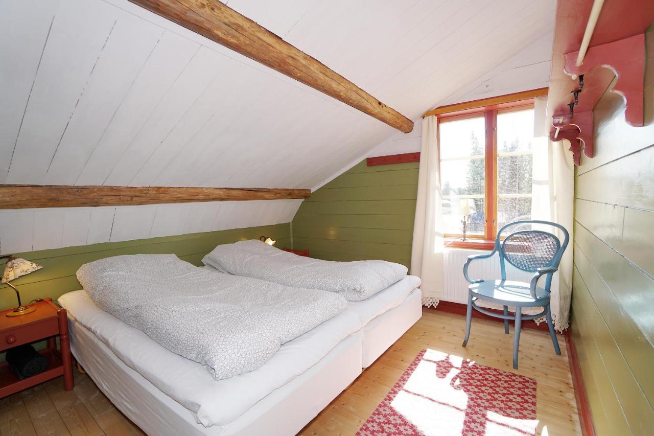 Mittjas Vallen Timber Lodge & Cabins Edsbyn Esterno foto
